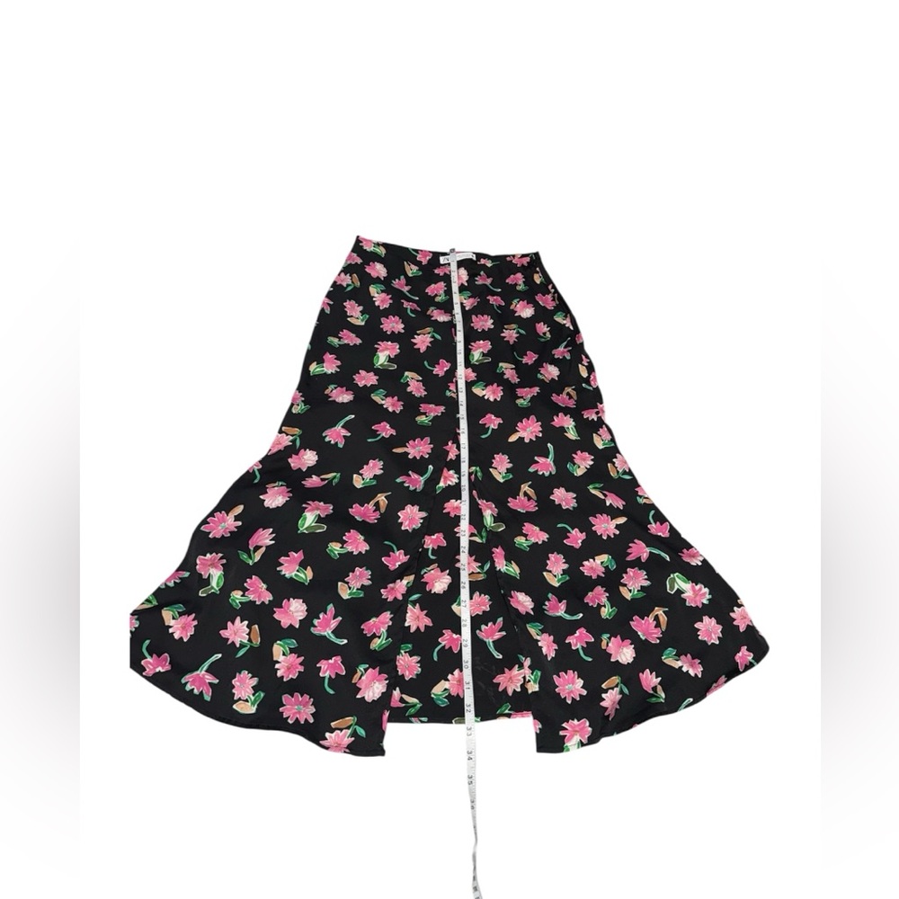 Zara Black A-Line Skirt with Pink Floral Design Size Medium - Picture 2 of 7